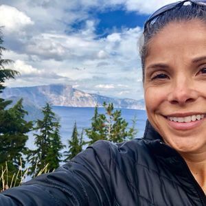 Meet your Posher, Rayne